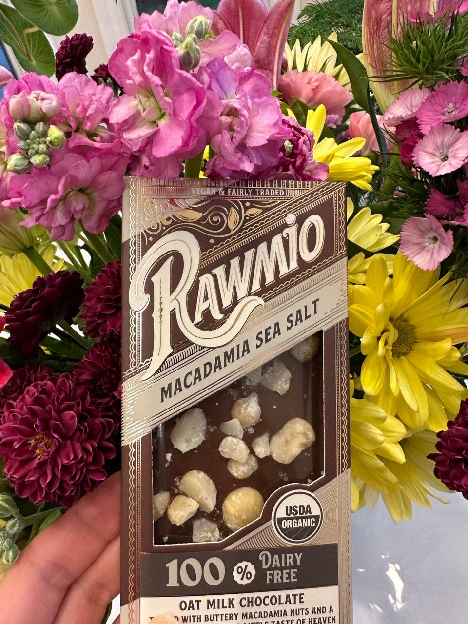 Macadamia Sea Salt Bark - Vegan America
