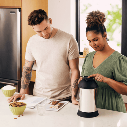 The International Milk Maker - 220v - Vegan America