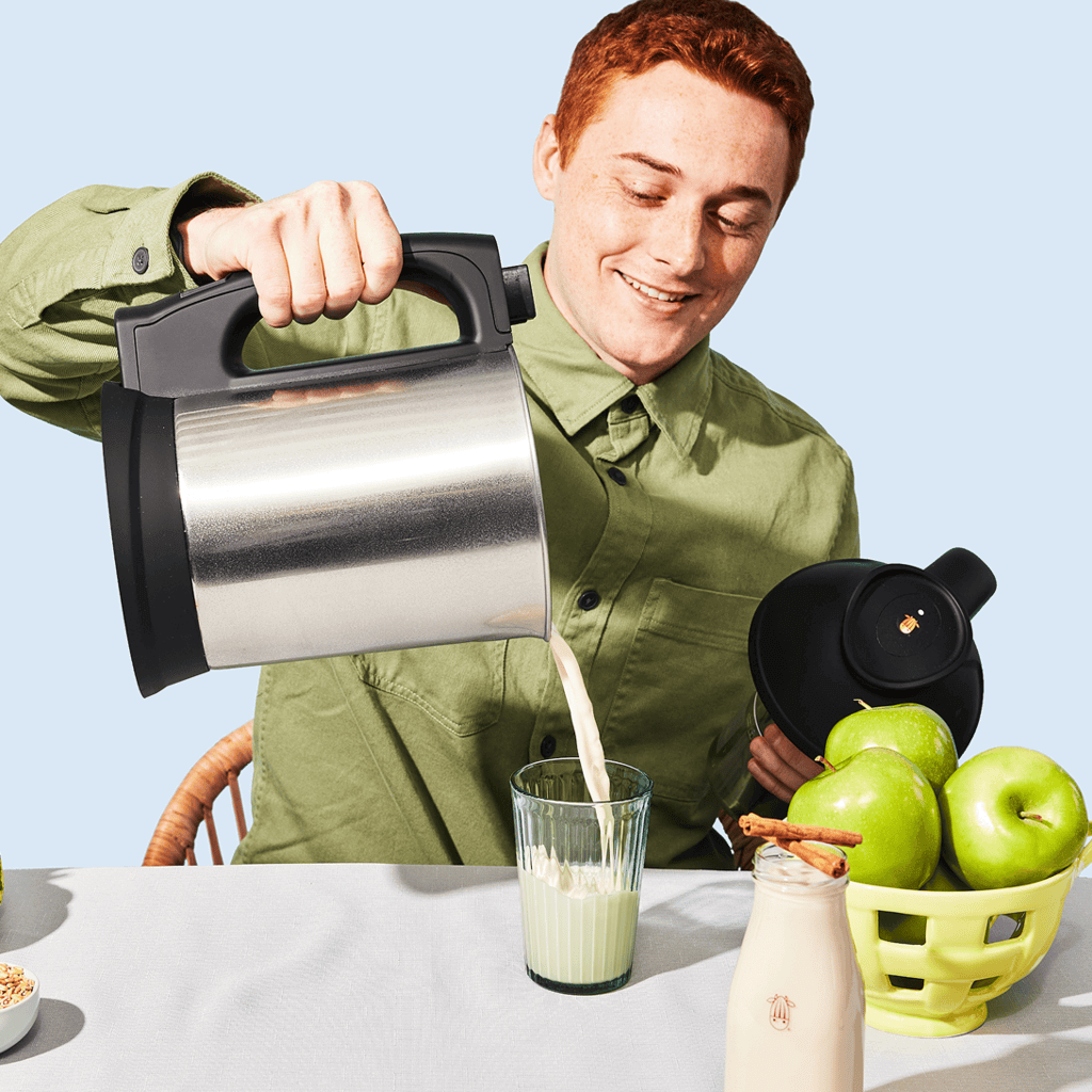 The International Milk Maker - 220v - Vegan America