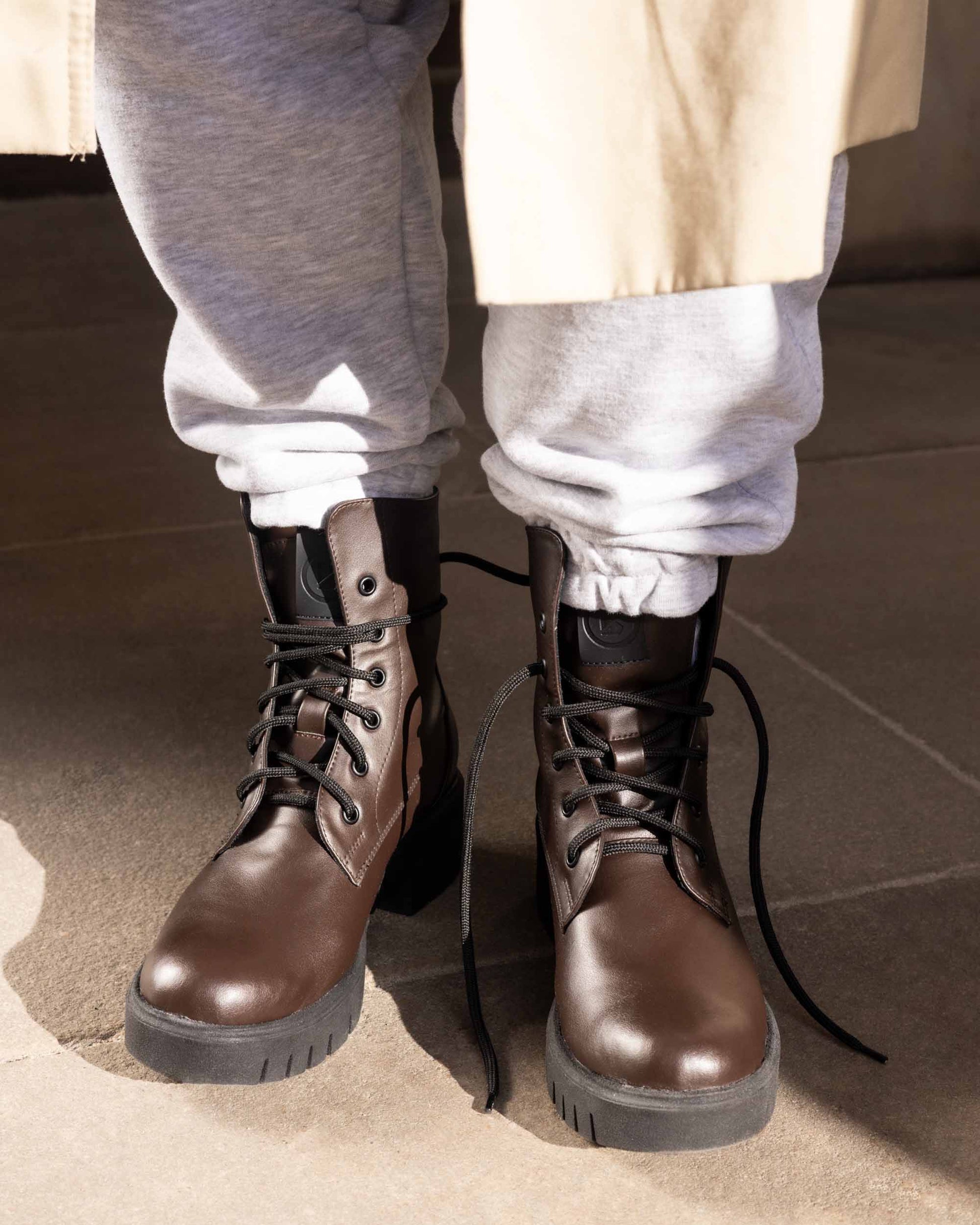 Women's Boots Workers No. 3 Chocolate - Vegan America