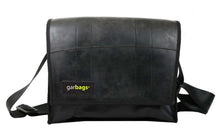 messenger bag M publicity banner & inner tube black - Vegan America