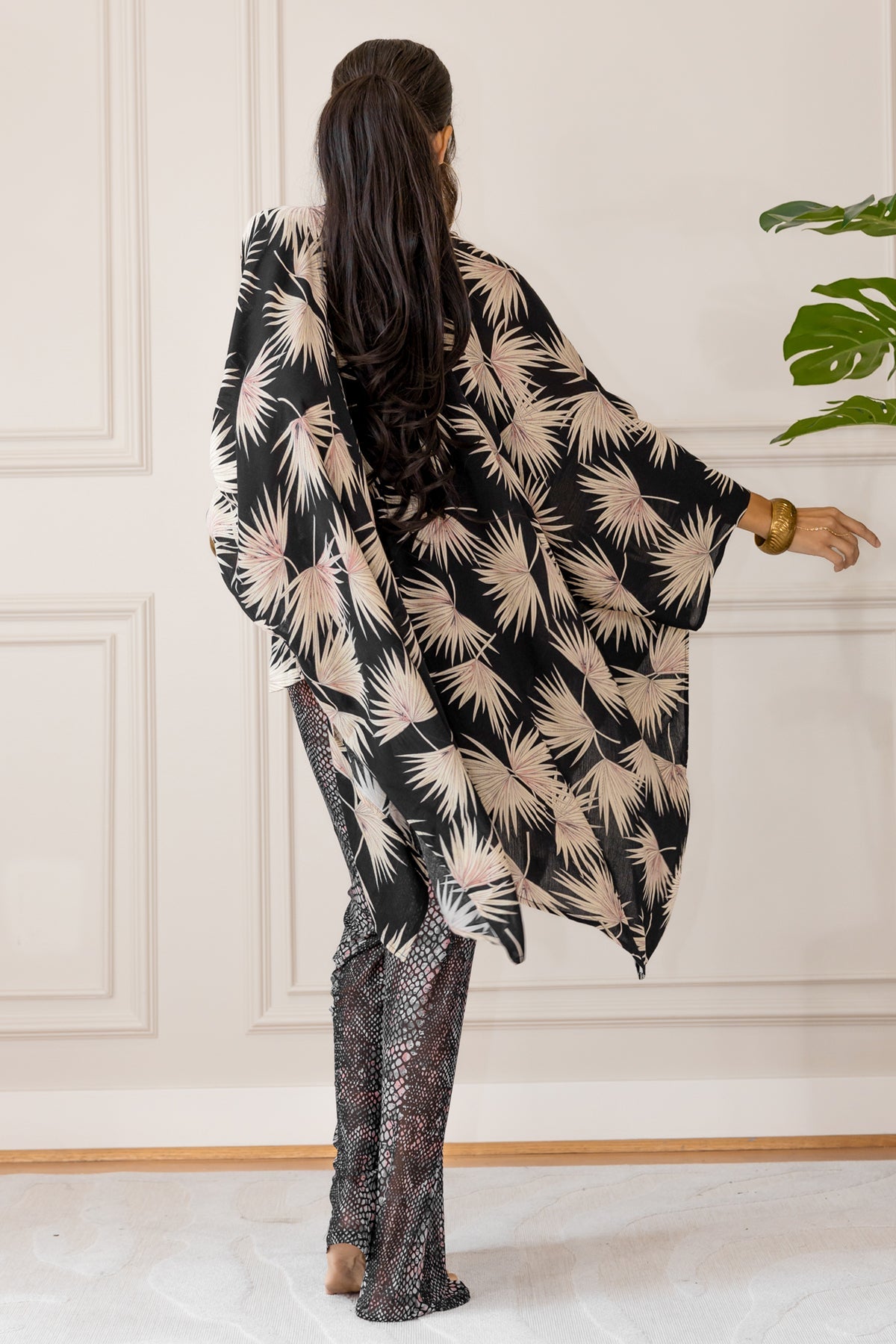 LUNA ROBE - MIDNIGHT PALM