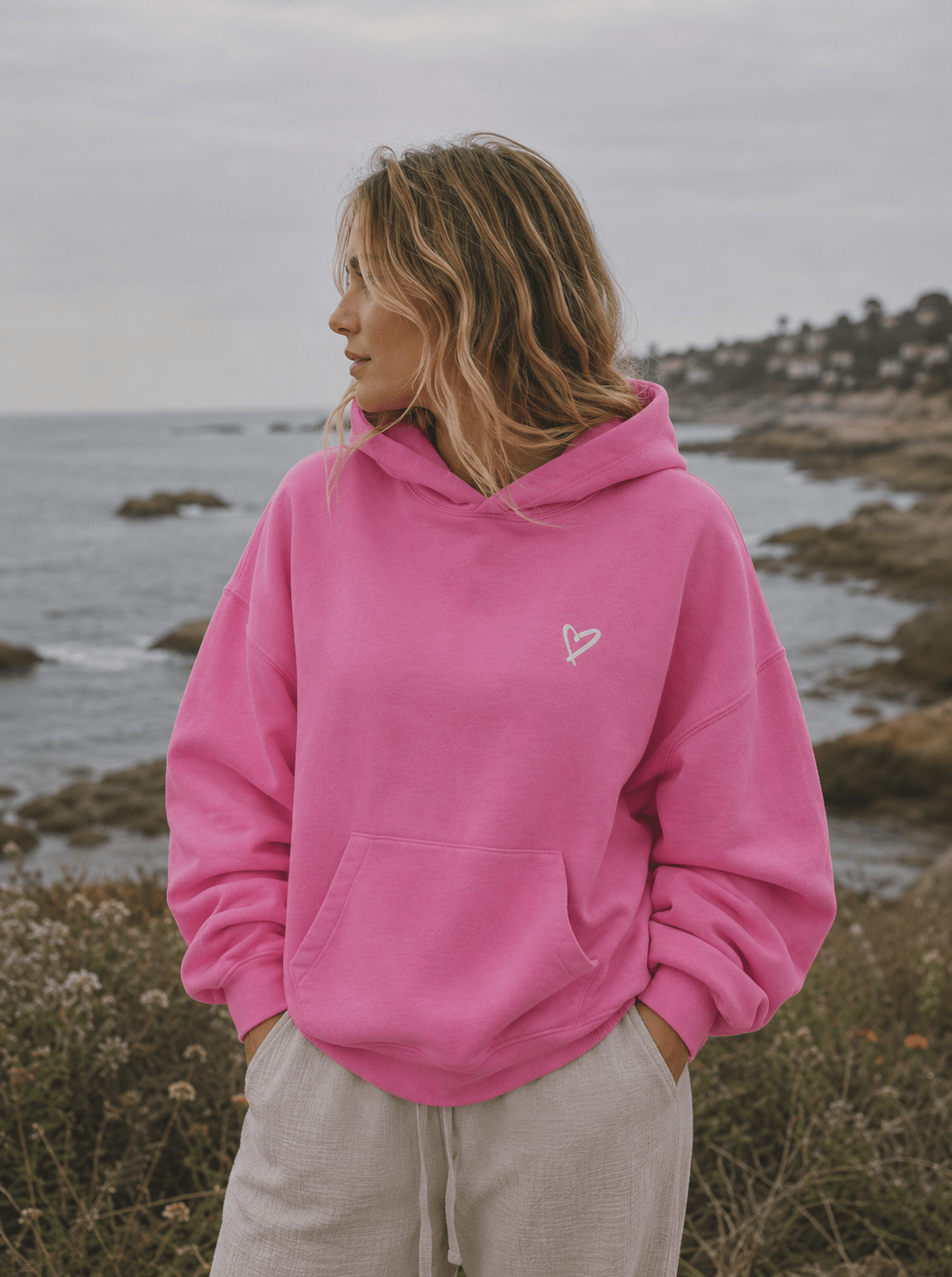 WAYS TO BE KIND TO ANIMALS HOODIE - Vegan America