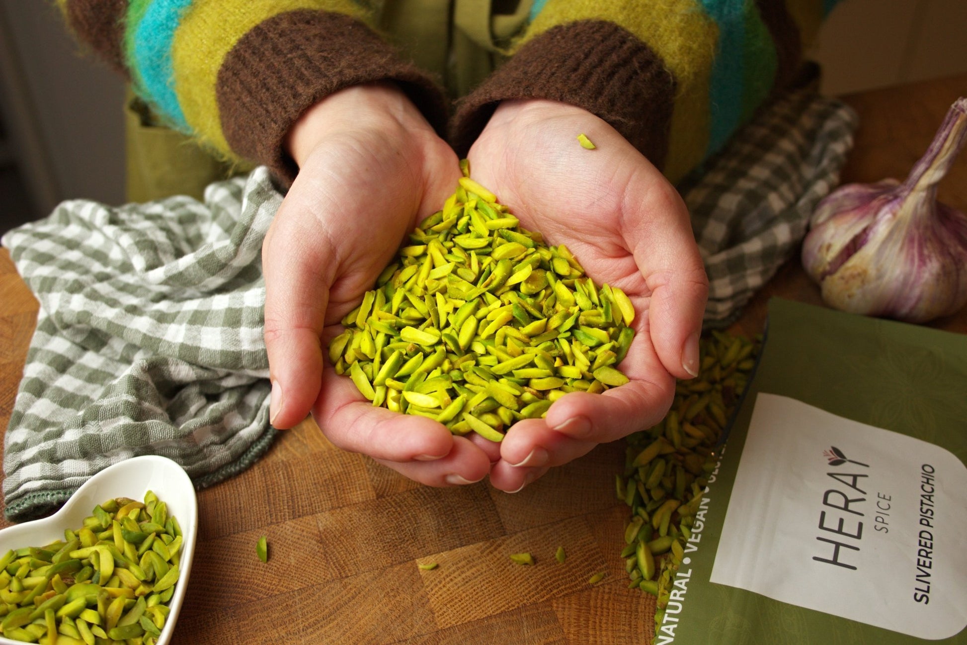 Pistachio Kernel Slivered (Khalal Pistah) - Vegan America