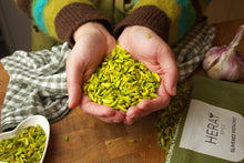 Pistachio Kernel Slivered (Khalal Pistah) - Vegan America