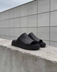 Kado Slides black, vegan corn leather, handmade in Poland - BOHEMA