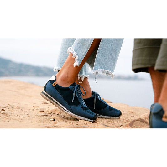Alta Vibram Women's Organic Cotton Canvas Sneakers | Navy
