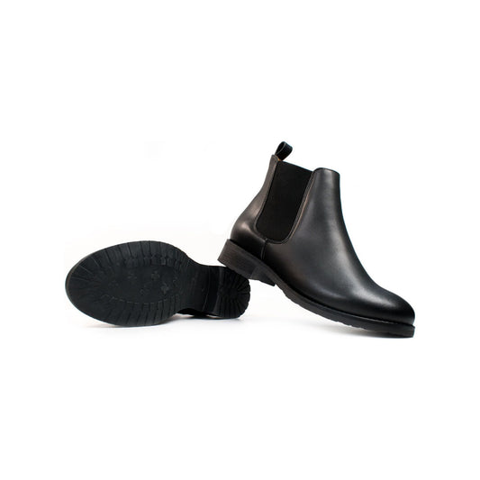 Luxe Smart Chelsea Boots