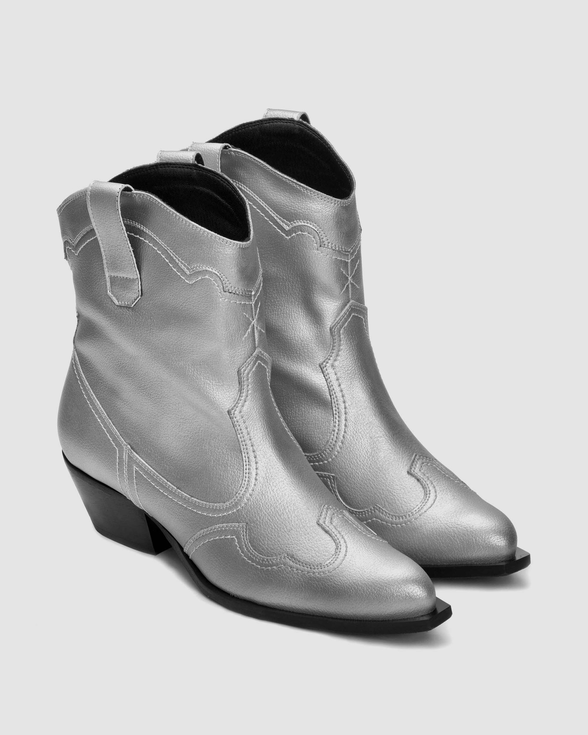 Metallic stitchy cowboy boots - Vegan America