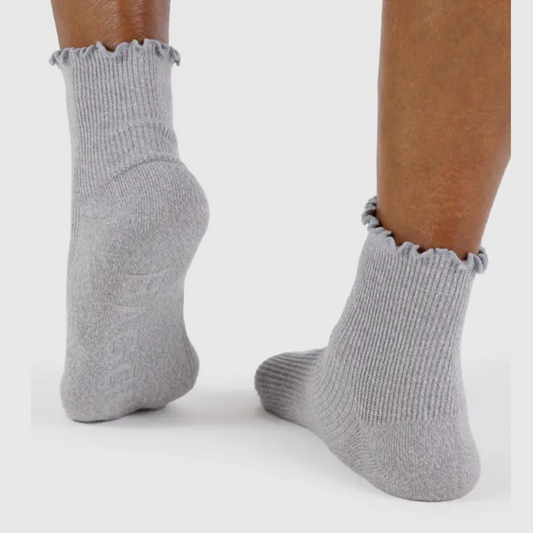 Lettuce Edge Socks Set of 2 in Grey & Black from BAGGU