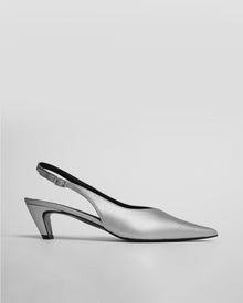 Kitten Heels Silver pointy toe pumps - Vegan America