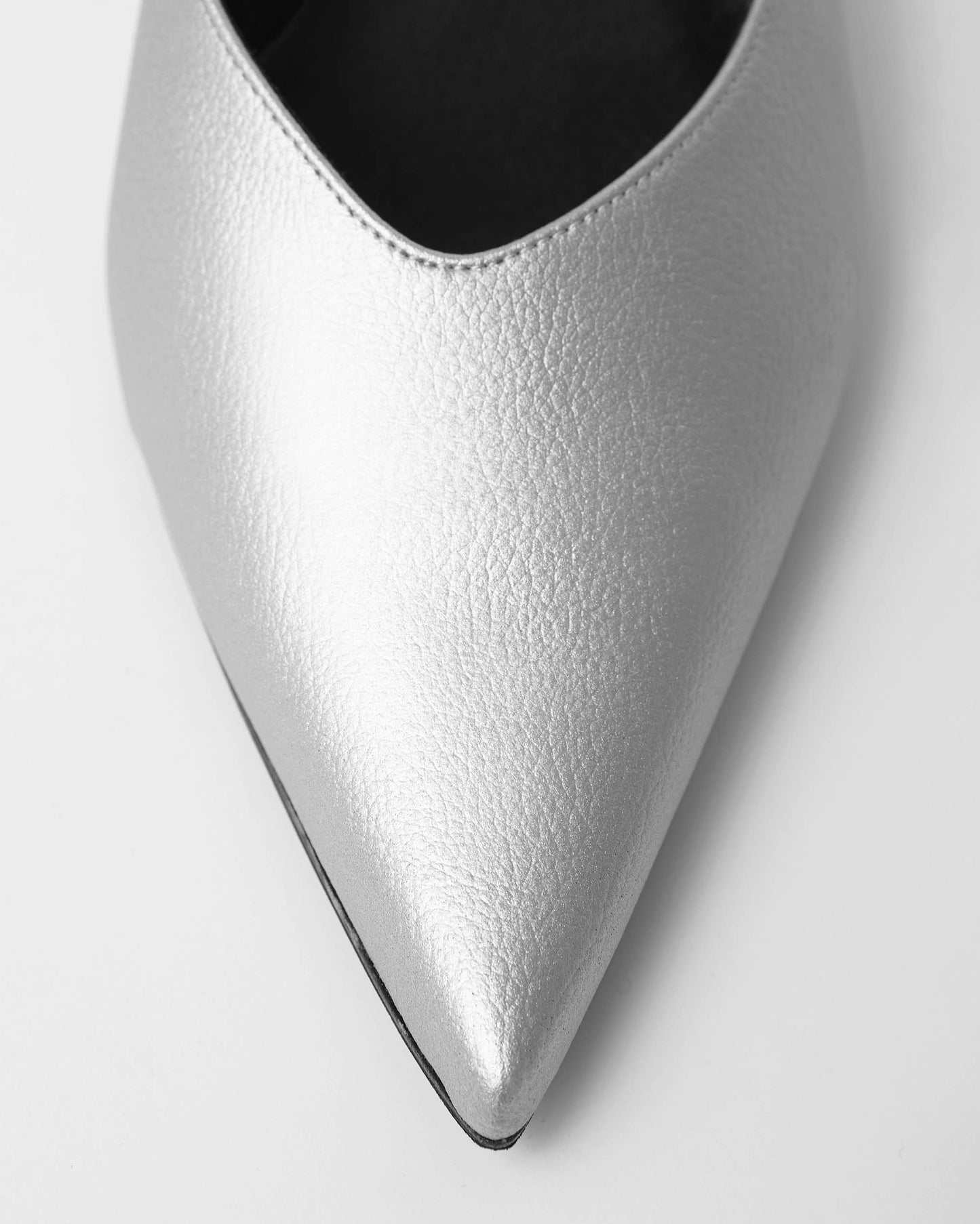 Kitten Heels Silver pointy toe pumps - Vegan America