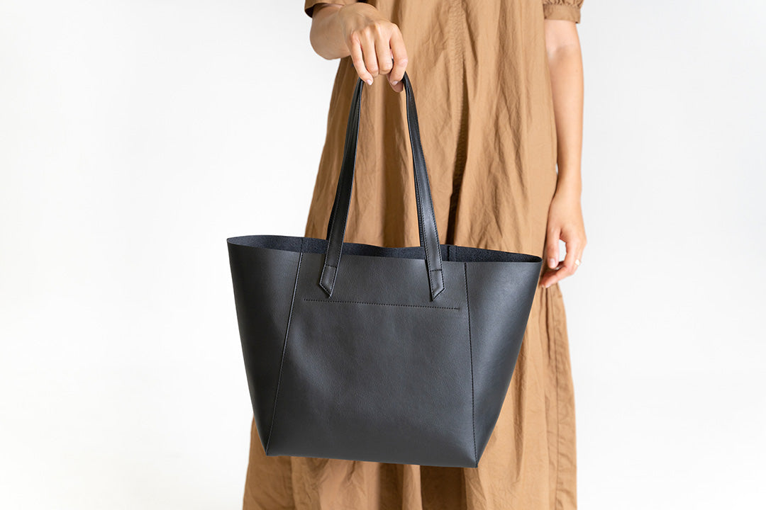 Totissimo shoulder bag -  Corn Black