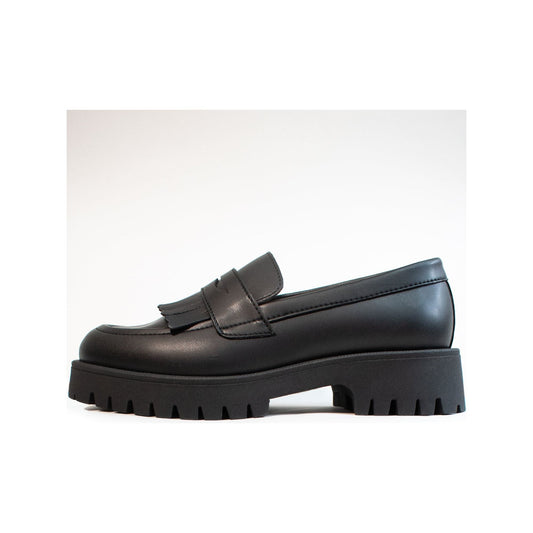 Track Sole Fringe Loafers