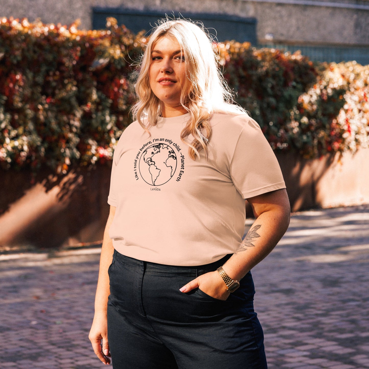 Sustainable T shirt, 100% Organic cotton, 'Planet Earth' Unisex - Vegan America