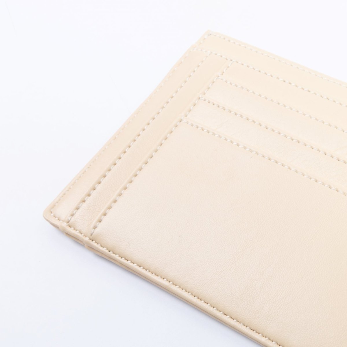 Bamboo Sand Zipped Card Holder - Vegan America