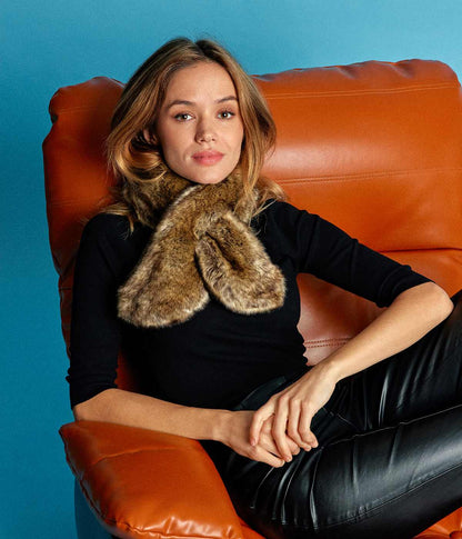 Joséphine Amber Dune Vegan Fur Scarf - Vegan America