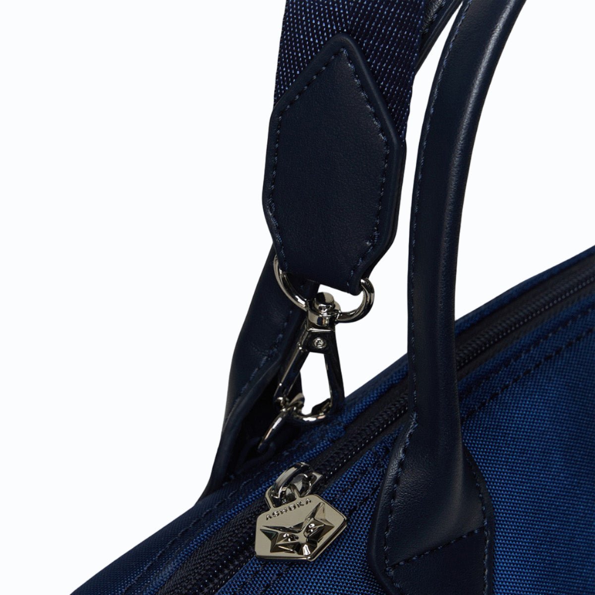 Pretty Uppeal™ & Recycled Nylon Navy Blue Bag - Vegan America