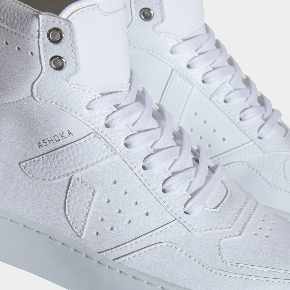 Matéo High - Top Biosourced & Recycled Sneaker – White - Vegan America