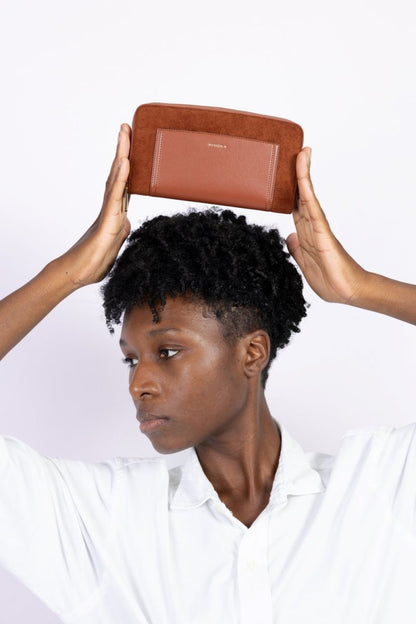 Oxymore Uppeal™ Camel Companion Wallet - Vegan America