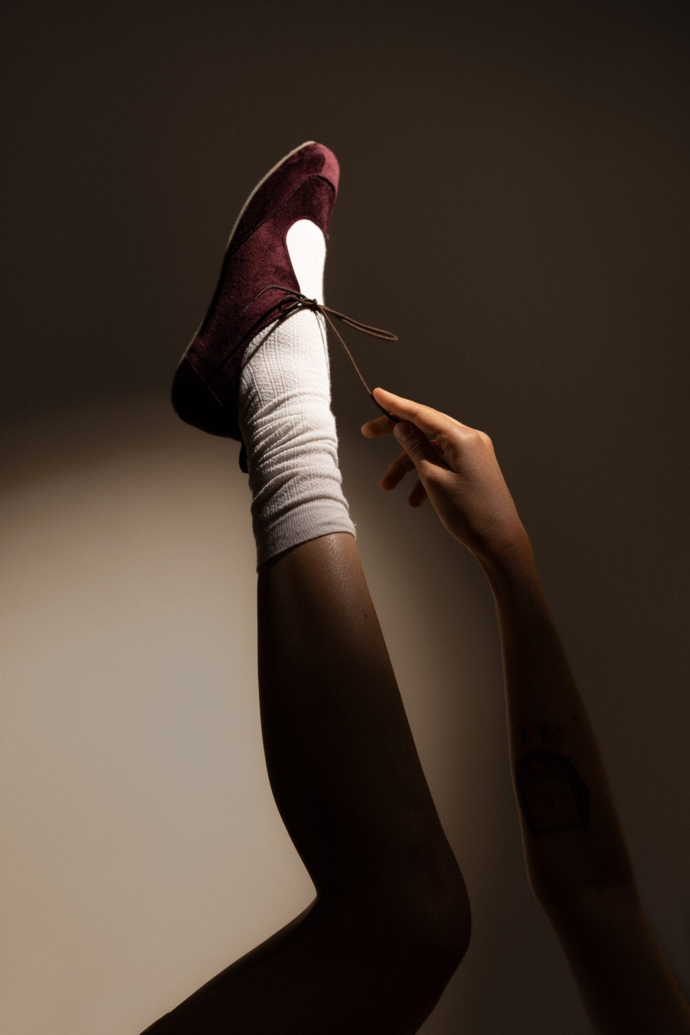 LOUISE (velvet burgundy) – vegan ballerina flats made from plant - based leather - Vegan America