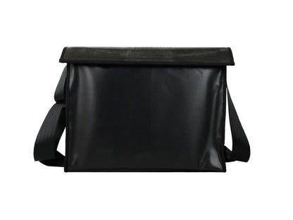 messenger bag XL inner tube black - Vegan America
